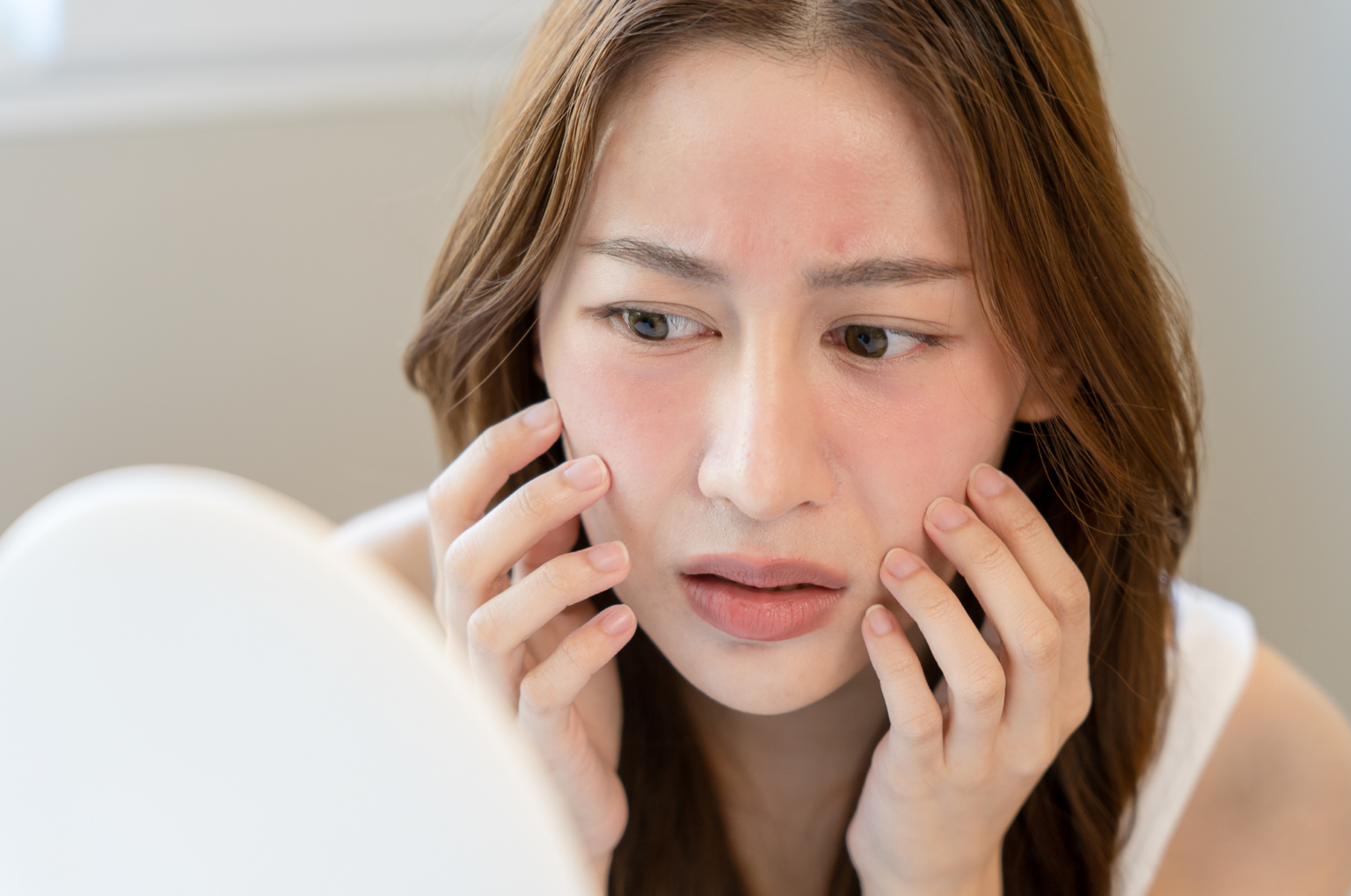 Burning Skin Sensation: Causes, Symptoms, and Treatment - DermOnDemand